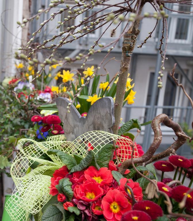 Garni Hotel Drei Lilien Wiesbaden Exterior photo